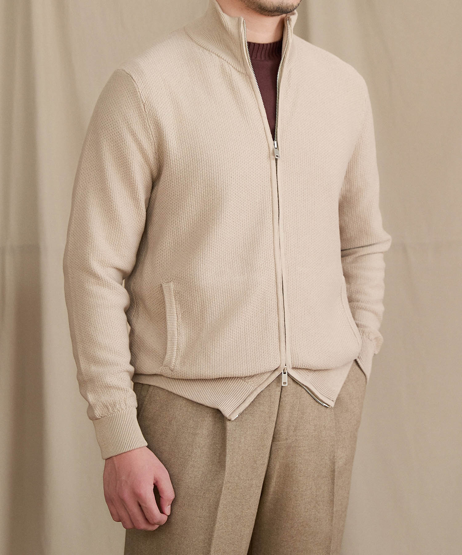 【NEW ITEM】スリムフィット 2WAY 機能性抜群 ウール 天然素材 オープン ジップ ハイゲージ シワになりにくい 清潔感 トップス リブ ニット セーター