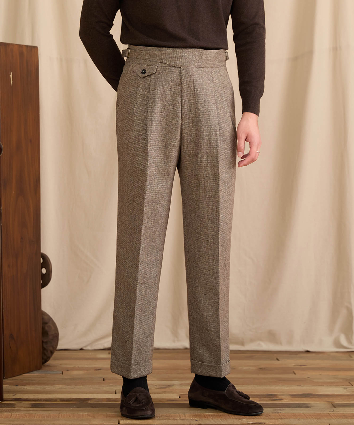 【NEW ITEM】レギュラーフィット 1つボタン ラップウエスト サイズ調整可能 ウール ハイウエスト コインポケット クリース クラシック シワになりにくい ダブル トラウザー パンツ スラックス ズボン