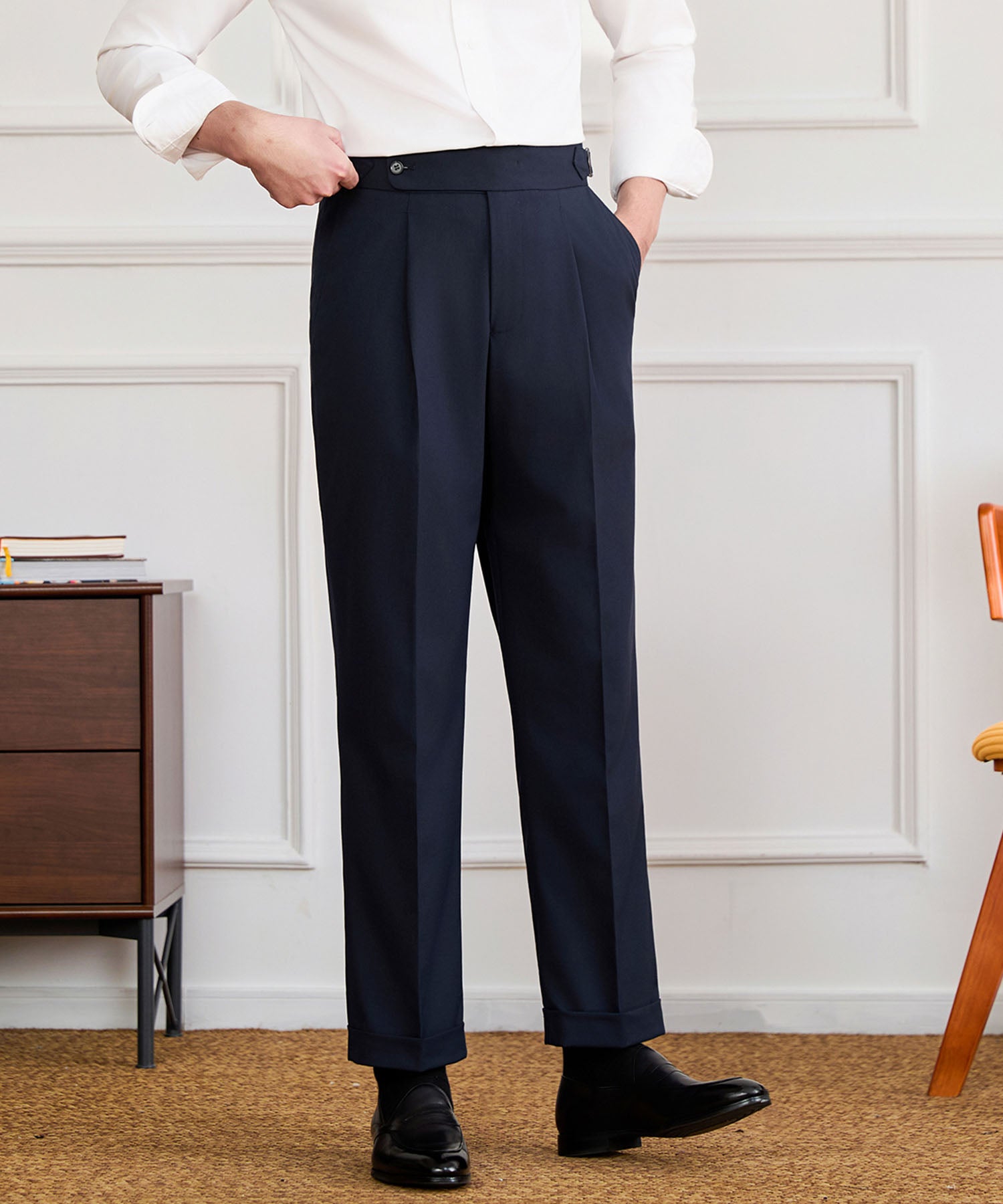 【NEW ITEM】スリムフィット 1つボタン ウエストサイドベルト ベルトレス サイズ調整可能 タック クリース シワになりにくい ダブル トラウザー パンツ スラックス ズボン