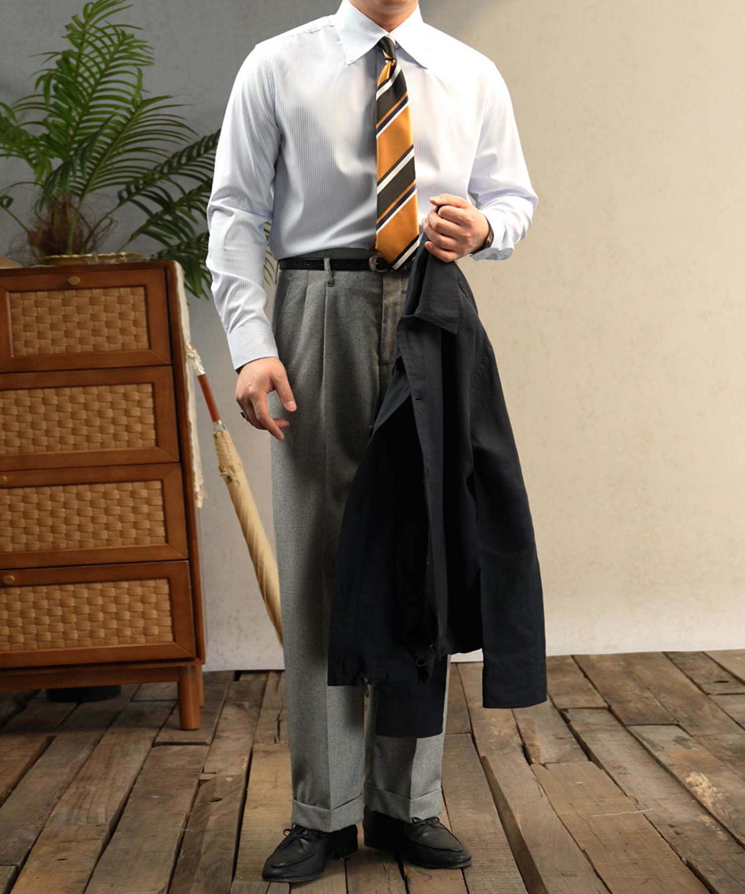 【NEW ITEM】スリムフィット ボタンダウン ストライプ 機能性抜群 シワになりにくい 清潔感 ロングスリーブ ミニマル エレガンス ベーシック シャツ