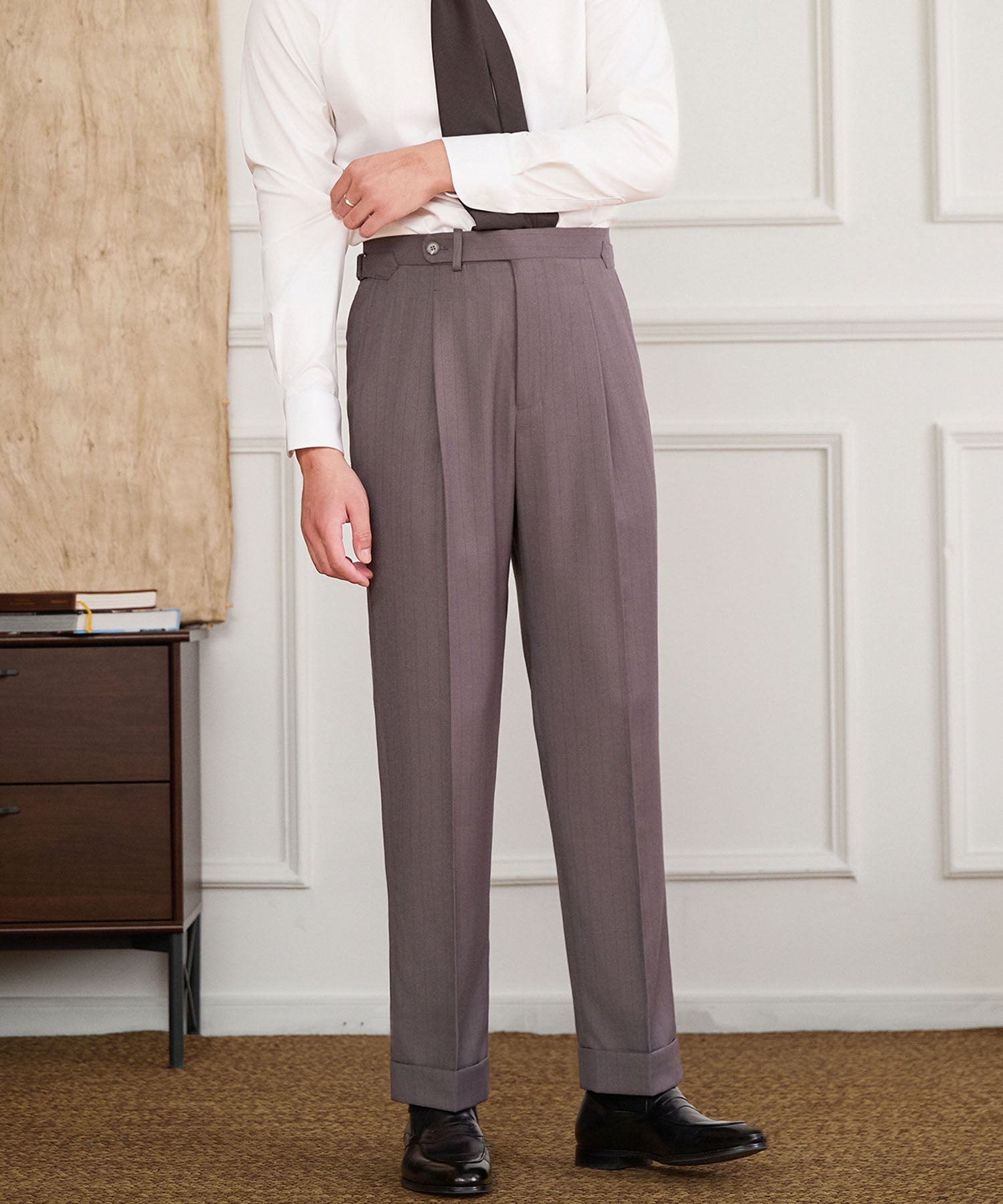 【NEW ITEM】スリムフィット 1つボタン ウエストサイドベルト サイズ調整可能 ハイウエスト タック クリース クラシック シワになりにくい ドレッシー ダブル トラウザー パンツ スラックス ズボン