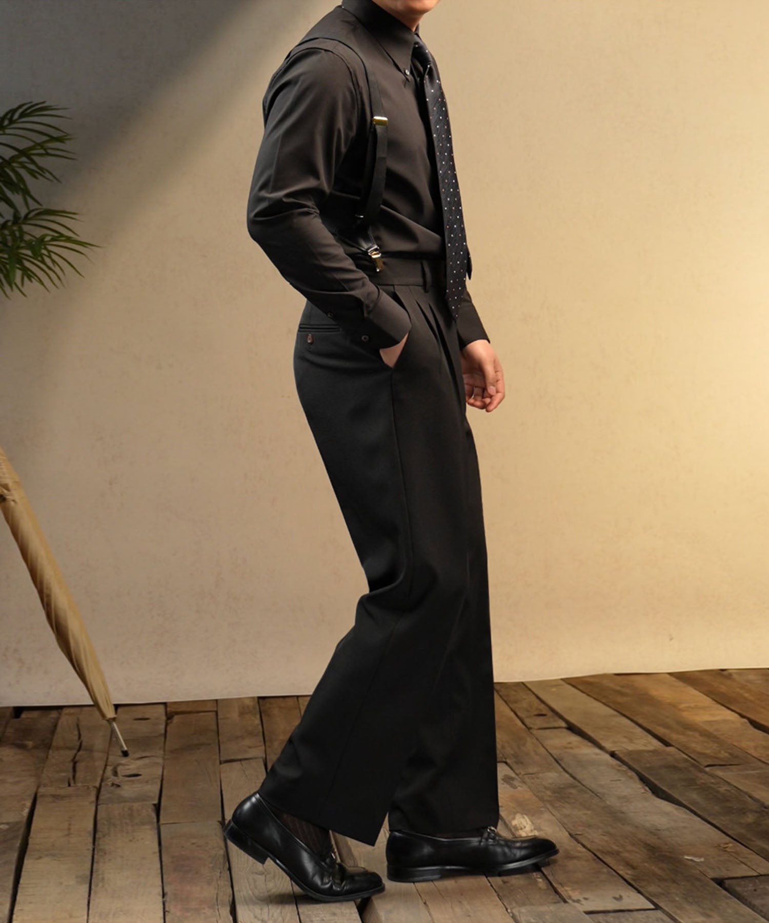 【NEW ITEM】スリムフィット ボタンダウン 無地 機能性抜群 シワになりにくい 清潔感 ロングスリーブ ミニマル エレガンス ベーシック シャツ