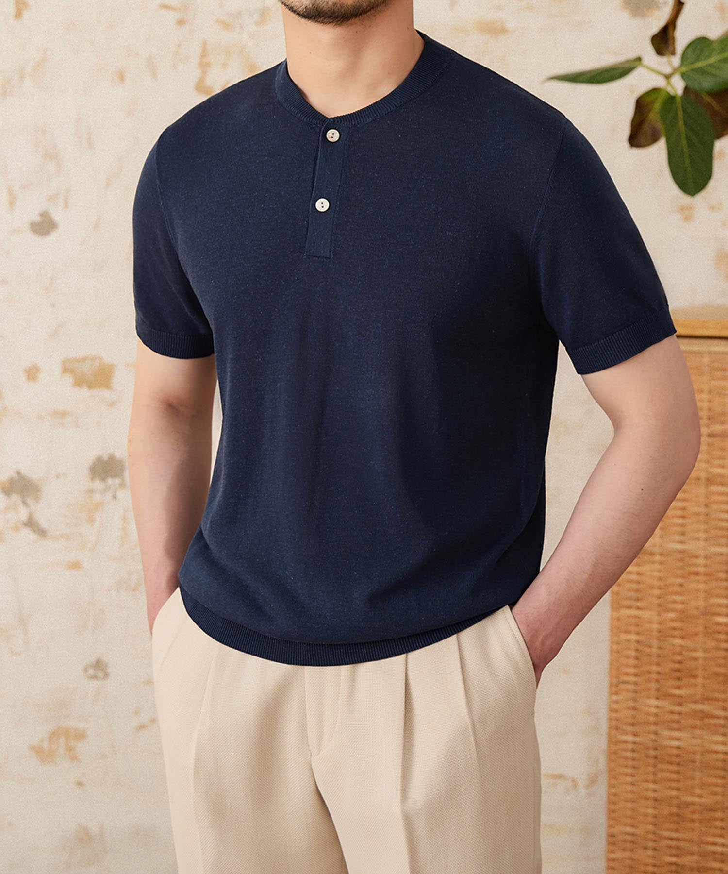 【NEW ITEM】スリムフィット 機能性抜群 通気性抜群 2つボタン 麻 異素材 シワになりにくい 清潔感 清涼感 エレガンス サマーニット トップス シャツ