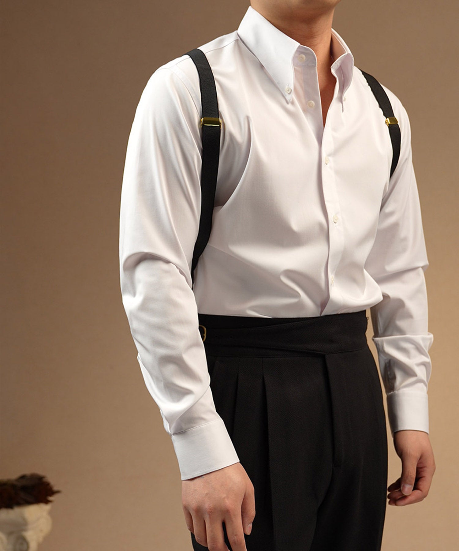 【NEW ITEM】スリムフィット ロングカラー ボタンダウン 無地 機能性抜群 シワになりにくい 清潔感 ロングスリーブ ミニマル エレガンス シャツ