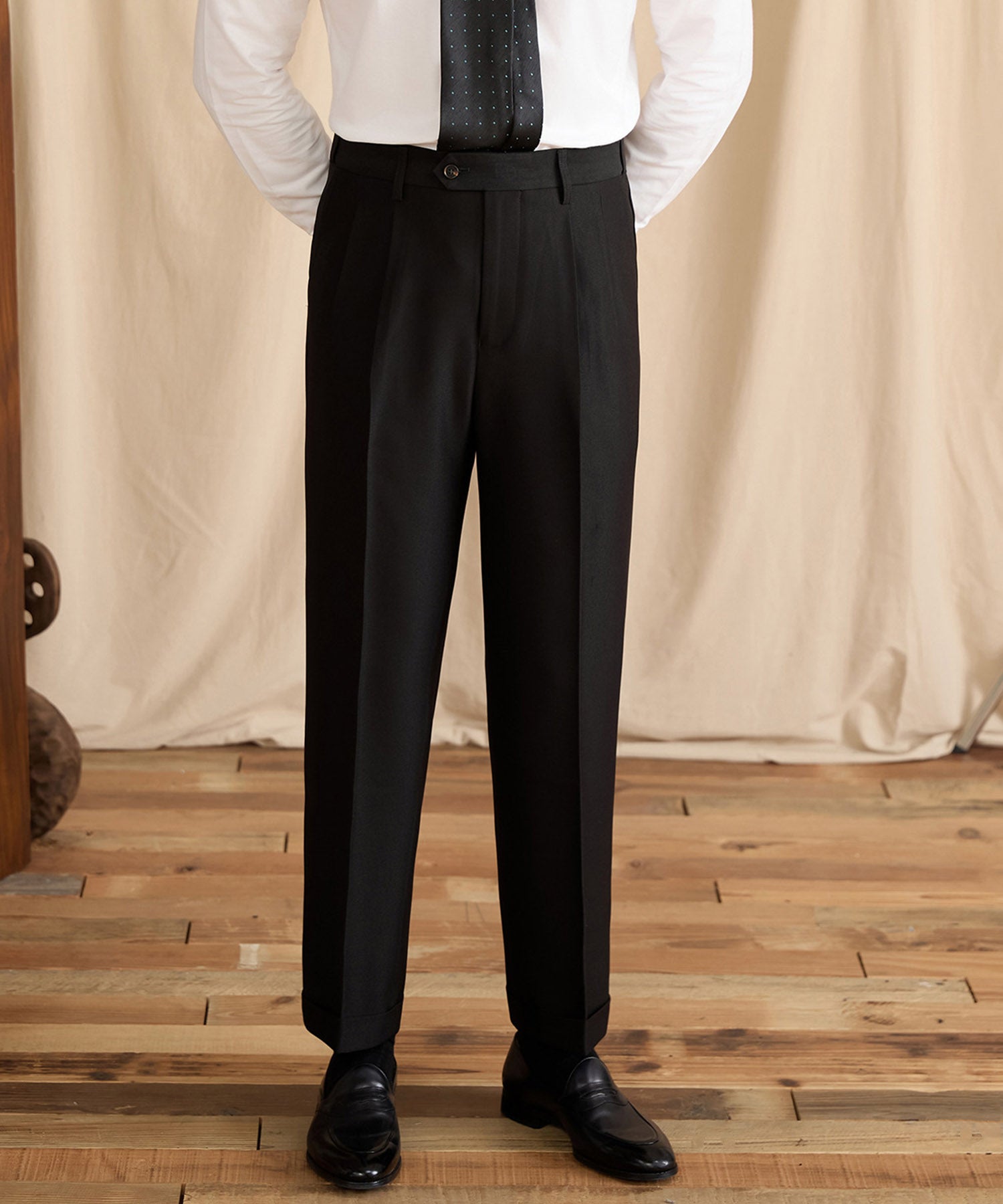 【NEW ITEM】レギュラーフィット 1つボタン ツータック クリース シワになりにくい モダン クラシック ダブル トラウザー パンツ スラックス ズボン