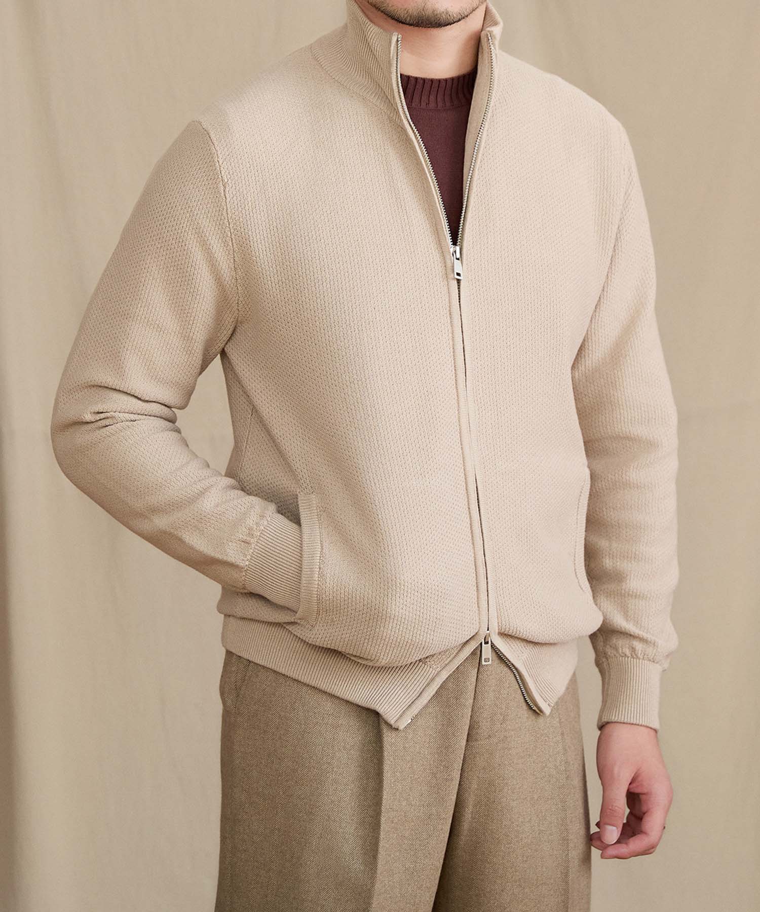 【NEW ITEM】スリムフィット 2WAY 機能性抜群 ウール 天然素材 オープン ジップ ハイゲージ シワになりにくい 清潔感 トップス リブ ニット セーター