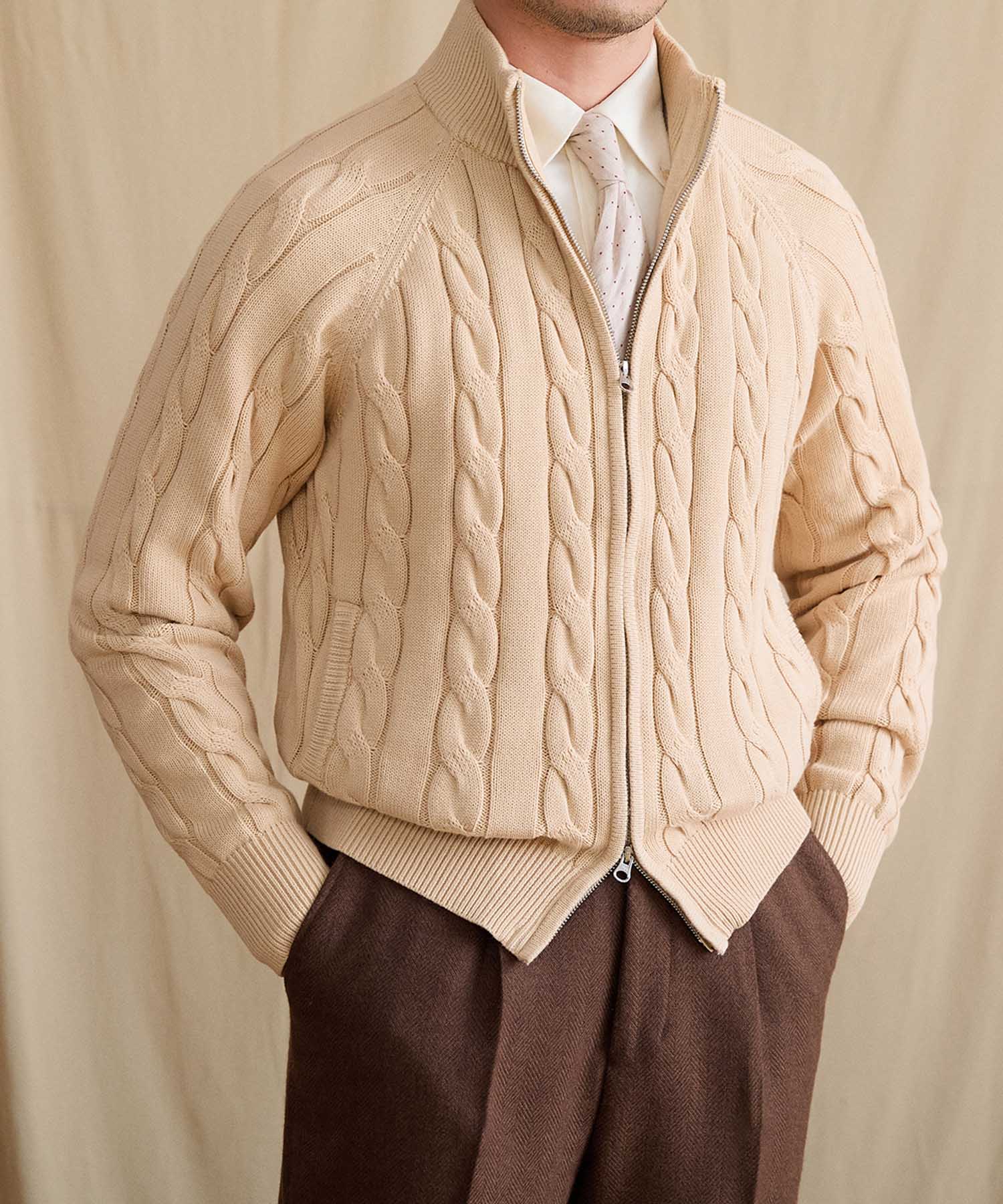 【NEW ITEM】スリムフィット 2WAY 機能性抜群 綿 天然素材 オープン ジップ ケーブル編み シワになりにくい 清潔感 トップス リブ ニット セーター