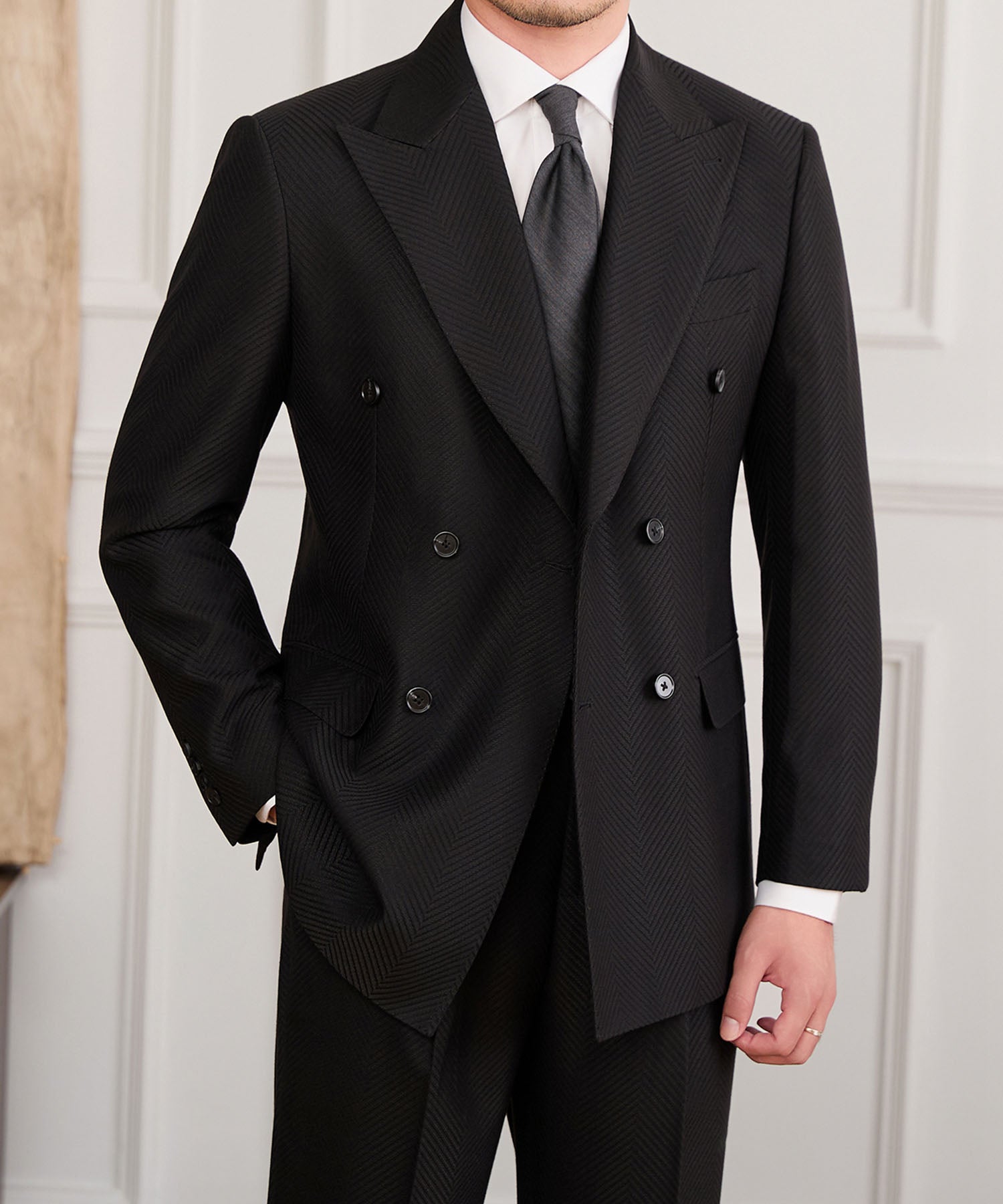 【NEW ITEM】スリムフィット ダブルブレスト 6つボタン ピークドラペル フラップポケット 織柄 クラシック スタンダード 機能性抜群 シワになりにくい エレガント セットアップ