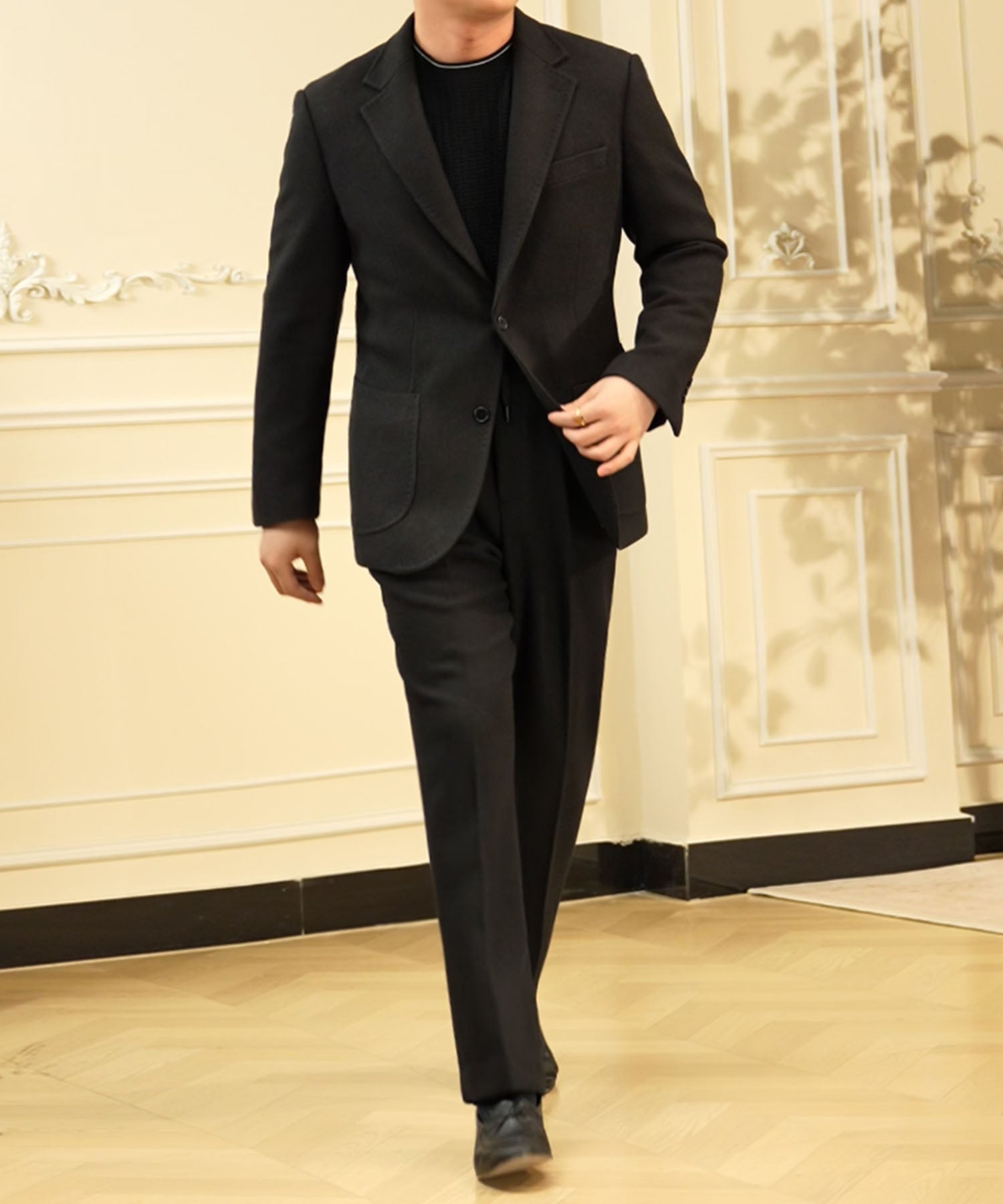 【NEW ITEM】スリムフィット シングルブレスト ノッチドラペル パッチポケット クラシック スタンダード 機能性抜群 シワになりにくい エレガント セットアップ