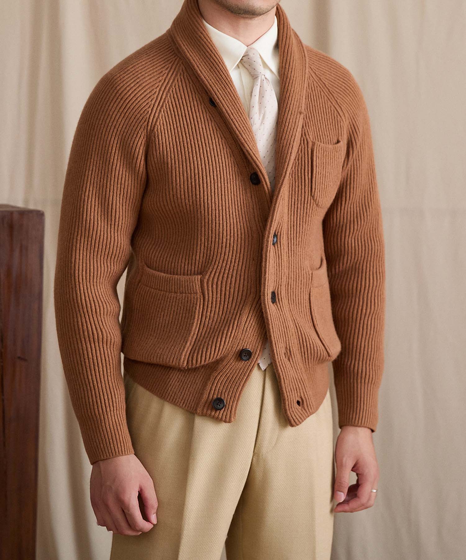 【NEW ITEM】スリムフィット 2WAY 機能性抜群 ウール 天然素材 ショールカラー ローゲージ シワになりにくい 清潔感 トップス リブ ニット セーター