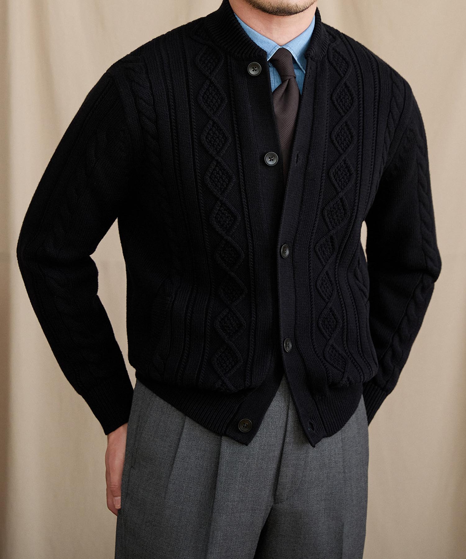 【NEW ITEM】スリムフィット 5つボタン 機能性抜群 綿 天然素材 ローゲージ シワになりにくい 清潔感 トップス リブ ニット カーディガン セーター