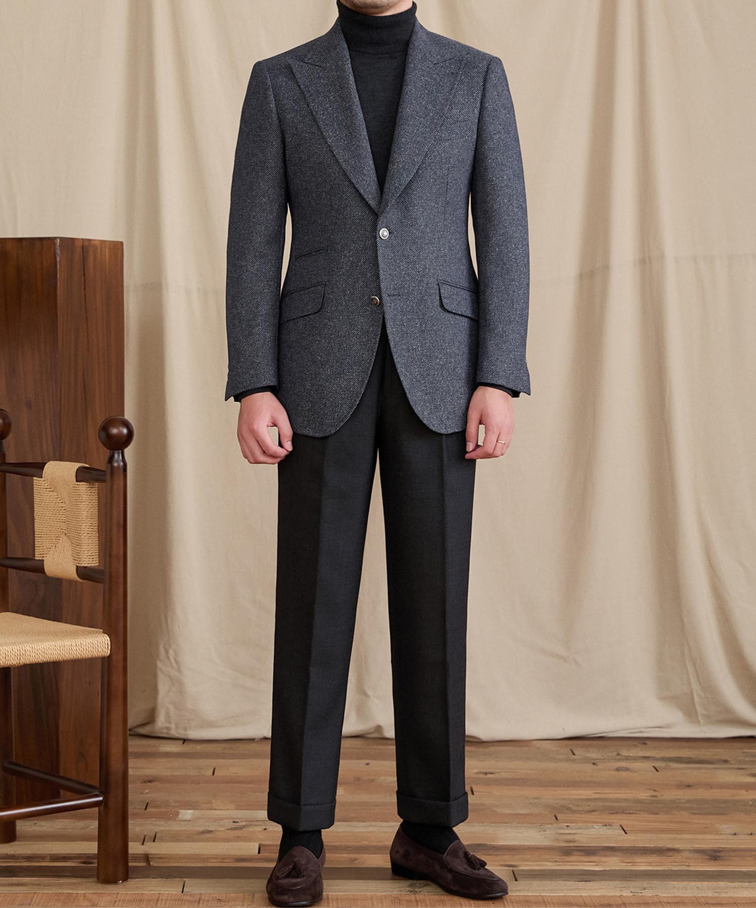 スリムフィット シングルブレスト 2つボタン メランジ調 ピークドラペル フラップポケット チェンジポケット クラシック スタンダード 機能性抜群 シワになりにくい エレガント テーラード ジャケット