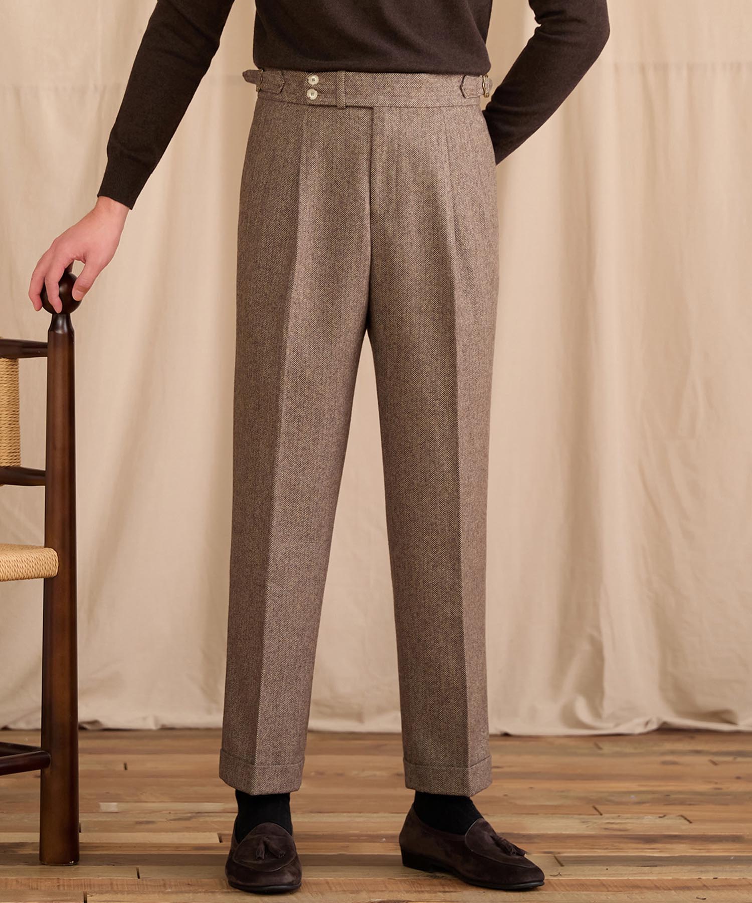 【NEW ITEM】レギュラーフィット 2つボタン ウエストサイドベルト サイズ調整可能 ウール ツータック クリース クラシック シワになりにくい ダブル トラウザー パンツ スラックス ズボン