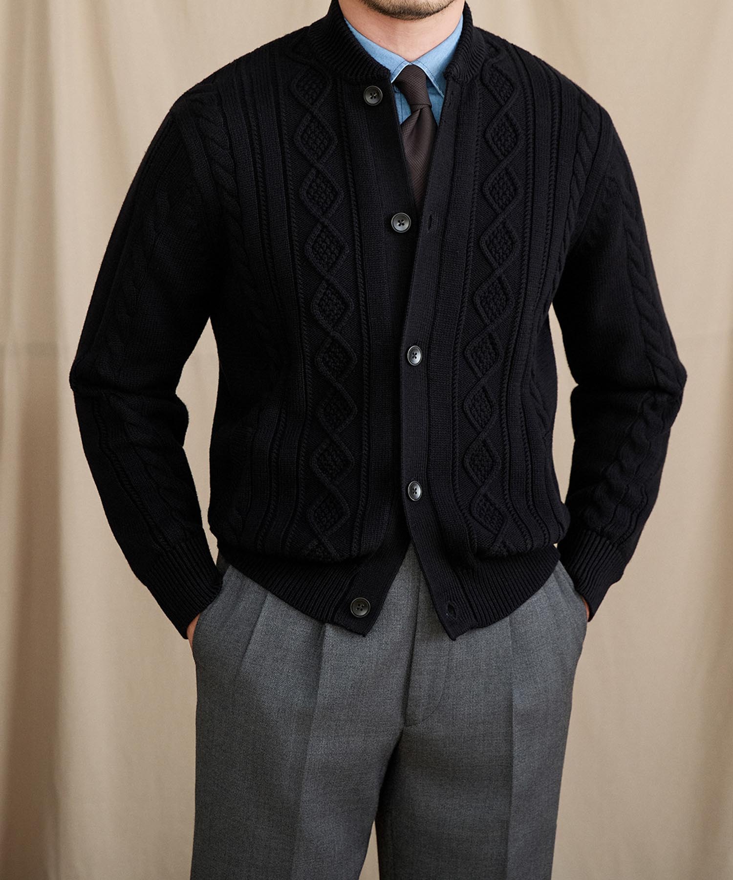 【NEW ITEM】スリムフィット 5つボタン 機能性抜群 綿 天然素材 ローゲージ シワになりにくい 清潔感 トップス リブ ニット カーディガン セーター