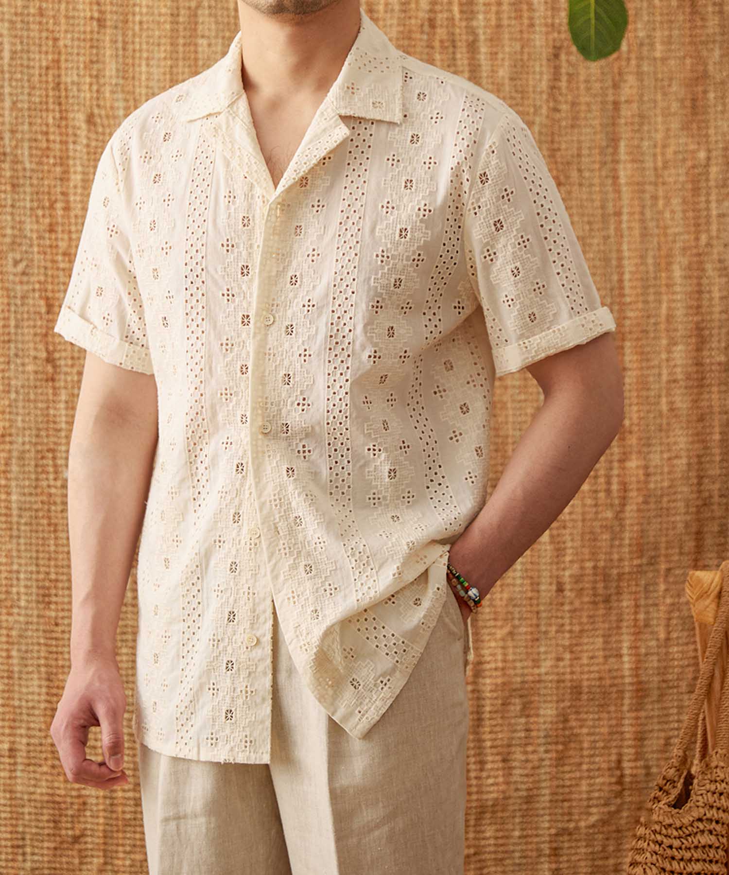 【NEW ITEM】レギュラーフィット 機能性抜群 綿 幾何学模様 レース 柄 通気性抜群 シワになりにくい 清涼感 エレガンス ベーシック ショートスリーブ シャツ