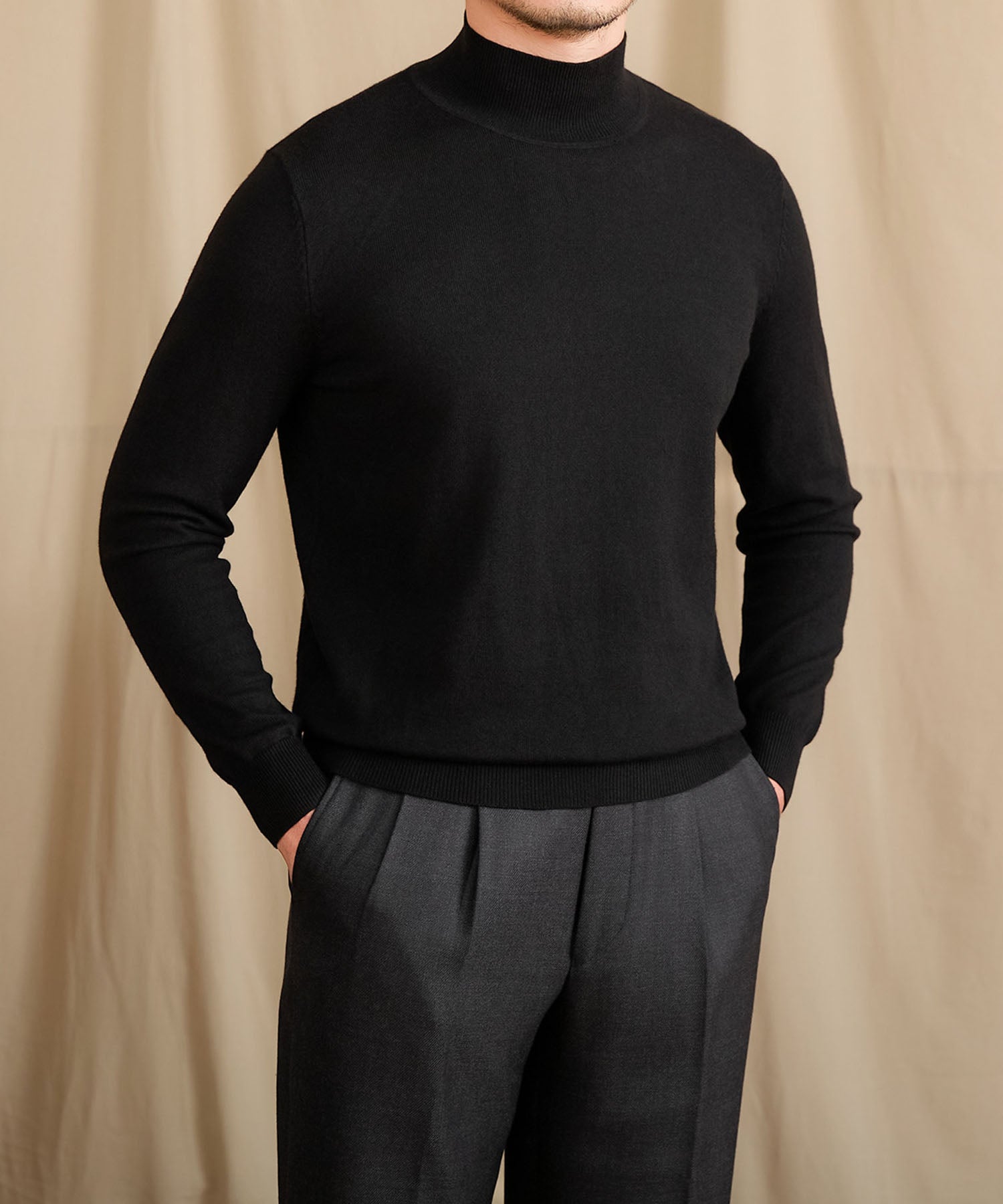 【NEW ITEM】スリムフィット リブ ニット ウール 天然素材 ベーシック 機能性抜群 シワになりにくい モックネック ハイネック ロングスリーブ ニット セーター