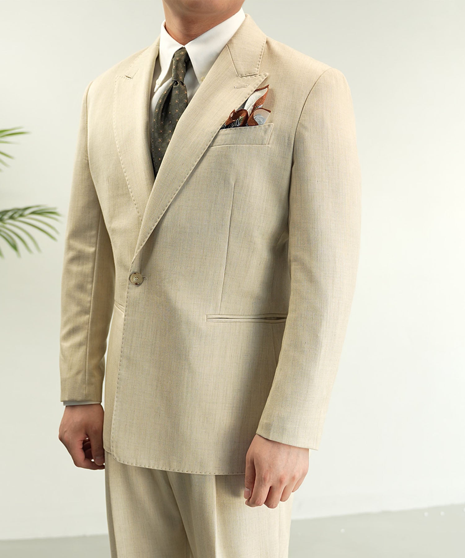 スリムフィット ダブルブレスト 変則 ピークドラペル 1つボタン