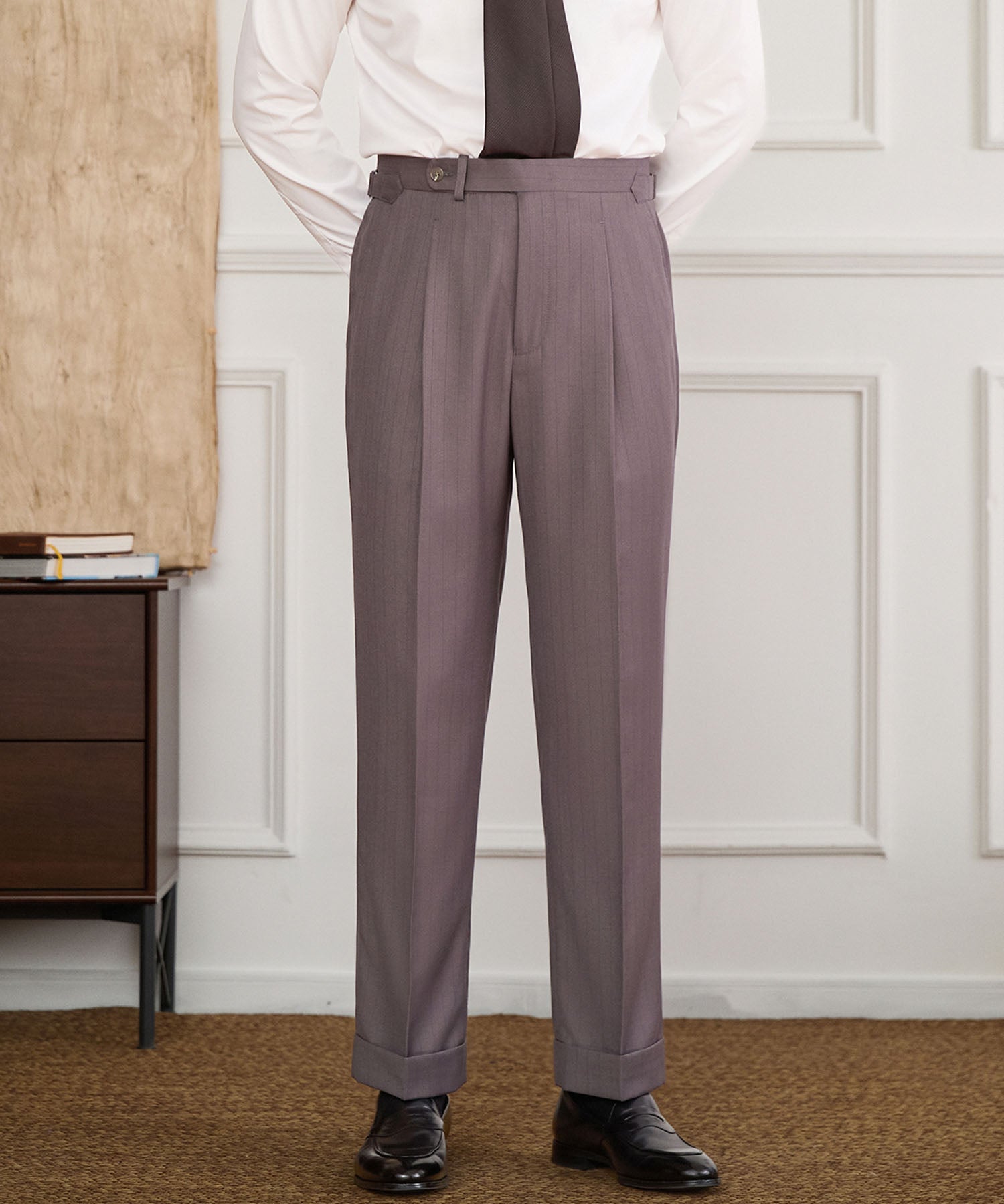 【NEW ITEM】スリムフィット 1つボタン ウエストサイドベルト サイズ調整可能 ハイウエスト タック クリース クラシック シワになりにくい ドレッシー ダブル トラウザー パンツ スラックス ズボン