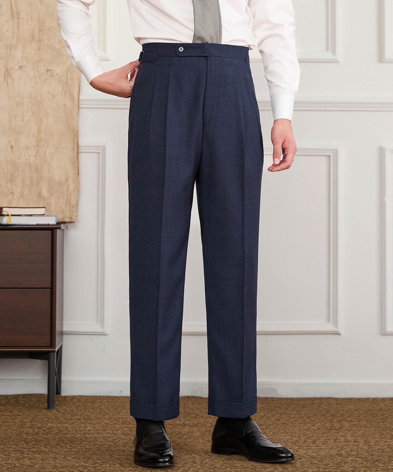 【NEW ITEM】スリムフィット 1つボタン ウエストサイドベルト サイズ調整可能 ハイウエスト タック クリース クラシック シワになりにくい ダブル トラウザー パンツ スラックス ズボン