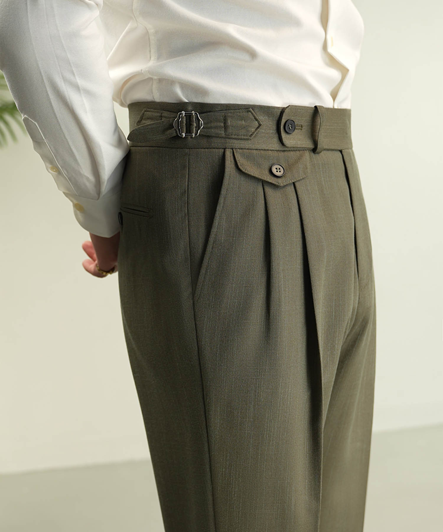 TANGENT オリーブグリーン ダブルボタンスラックス TANGENT オリーブグリーン ダブルボタンスラックス TANGENT オリーブ