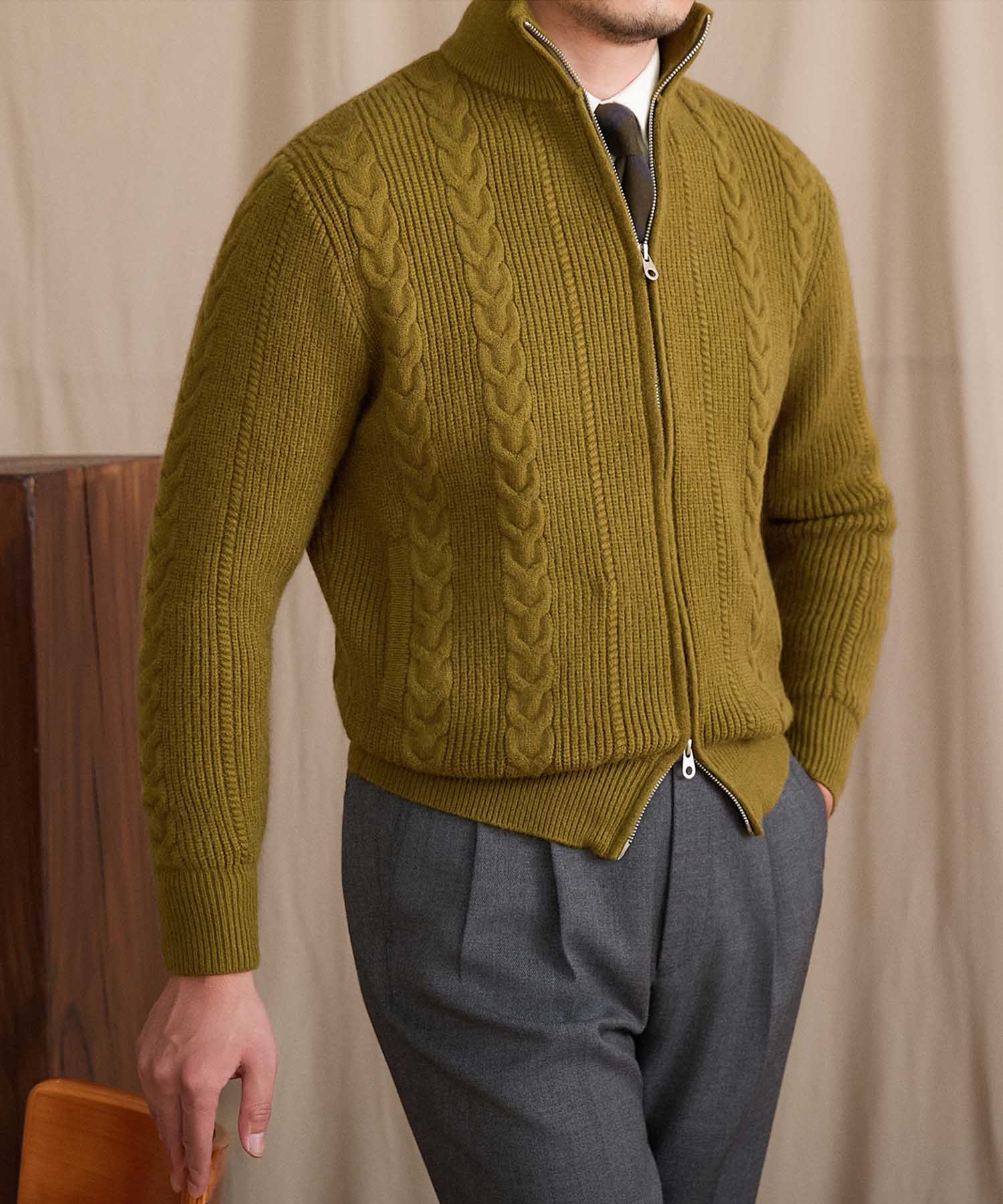 【COMING SOON】スリムフィット 2WAY 機能性抜群 オープン ジップ ケーブル編み シワになりにくい 清潔感 トップス リブ ニット セーター