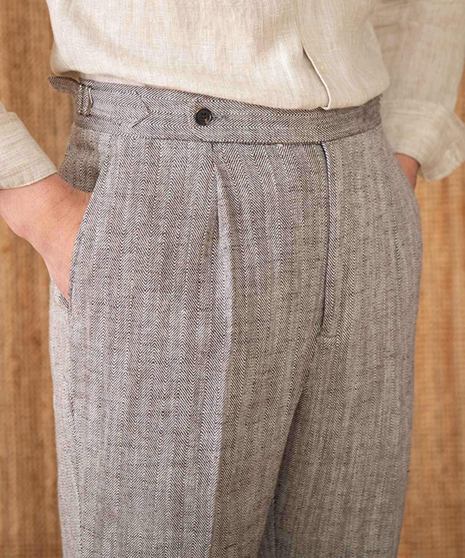 【NEW ITEM】レギュラーフィット 1つボタン ウエストサイドベルト サイズ調整可能 クリース トラウザー パンツ シワになりにくい 綿 麻 ダブル スラックス ズボン