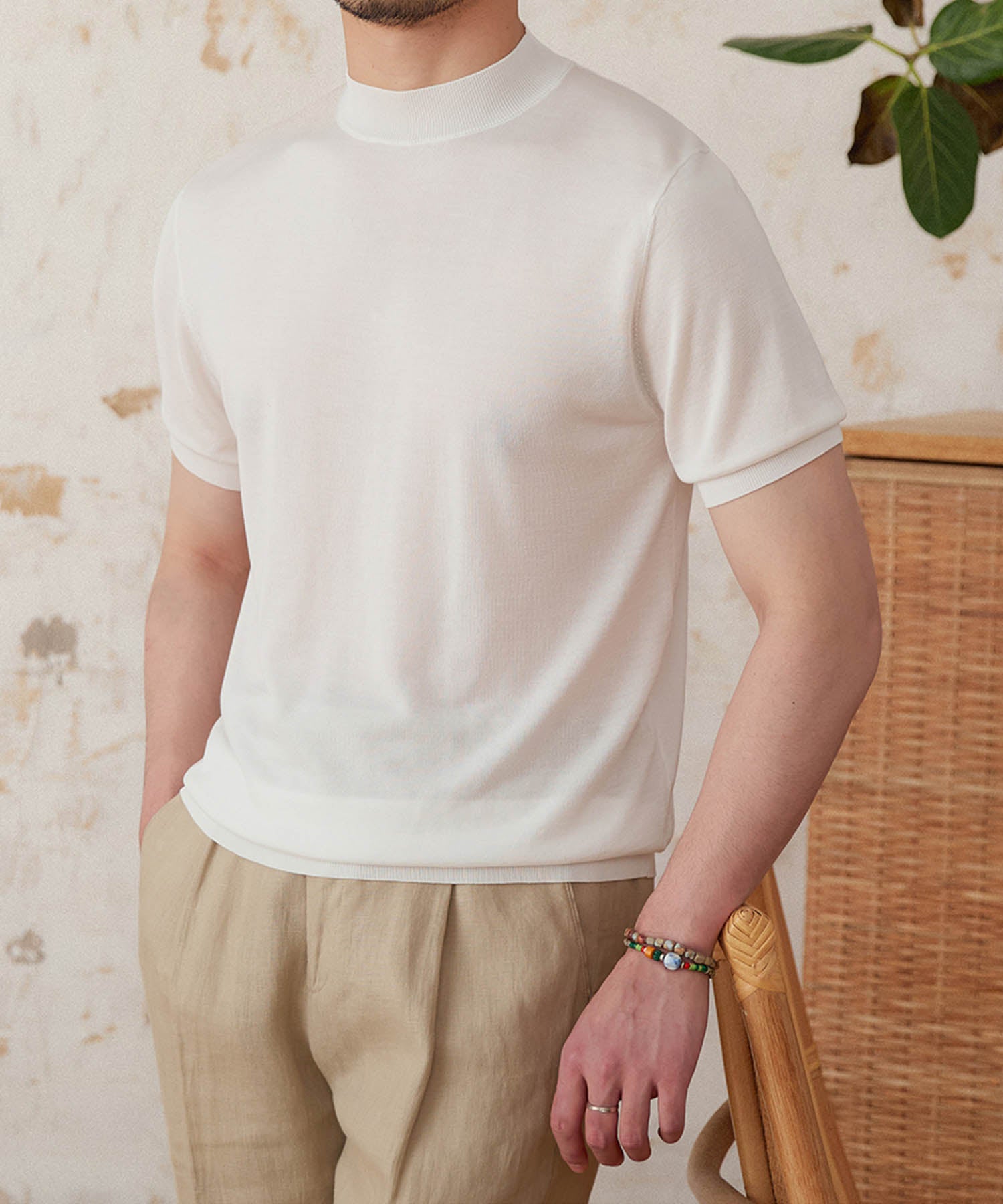 スリムフィット 機能性抜群 無地 シワになりにくい 清潔感 清涼感 エレガンス モックネック Tシャツ